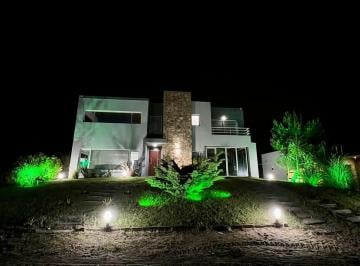 Casa de 5 ambientes, Costa Esmeralda · Casa en Venta | Costa Esmeralda, Deportiva 1 con Pileta Climatizada