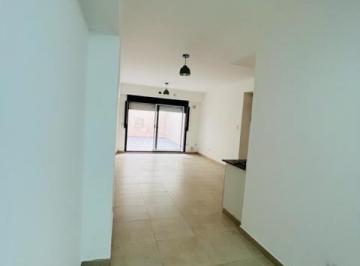Departamento de 1 ambiente, Barracas · Excelente Monoambiente con Patio - Apto Profesional