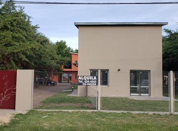 Casa de 4 ambientes, Roldán · Dúplex/condominio en Alquiler - Jardín Privado - Tierra de Sueños II
