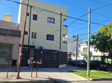 Departamento de 1 ambiente, Morón · Departamento con 30 m² en Alquiler en Morón