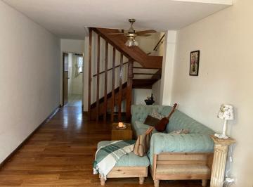 Casa de 4 ambientes, Vicente López · Ayacucho 3100 - Olivos - Vicente Lopez. -