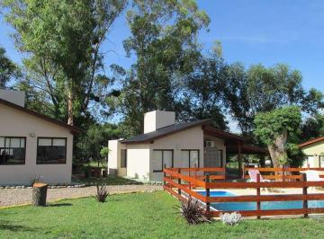 Casa de 3 ambientes, Santa Rosa de Calamuchita · Complejo de 6 Cabañas en Venta. Sta Rosa de Calamuchita