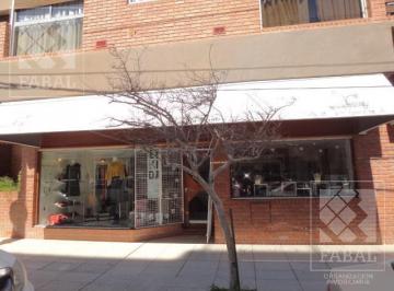 Local comercial · 36m² · 1 Ambiente · Local U Oficina Venta Centro, 36 m² con Cocina, Baño y Vidriera a La Calle