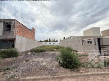 Terreno · 400m² · Terreno Venta Los Plátanos, Cipolletti, de 400 m² Aptos Para Dos Dúplex