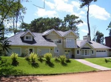 Foto1 · Casa en Venta de 5 Dorm. en Golf, Punta del Este