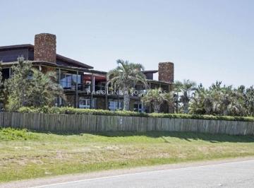 Foto1 · Casa en Venta de 4 Dorm. en José Ignacio, Punta del Este.