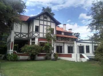 Foto · Oficina Amoblada en Zona Norte. Amenities, Sala de Reunion, Jardin