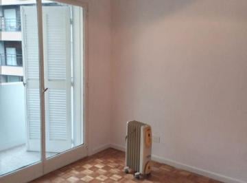 Departamento de 2 ambientes, Recoleta · Depto Muy Luminoso en Recoleta (Peña y Uriburu)