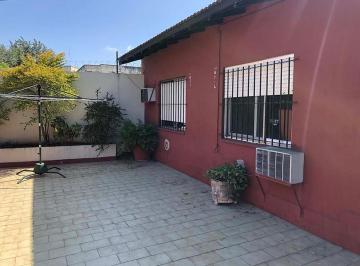 PH · 1m² · 5 Ambientes · Chalet en 1° Piso en Excelente Ubicación! Nuevas Condicione