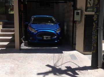Garage , Lomas de Zamora · Cochera con Porton Automatico