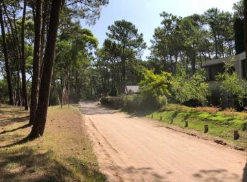 Terreno · 1000m² · Espectacular Lote Sobre Divisadero de 1000,2000 o 3000 m² - Unico!