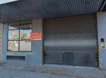 Bodega-Galpón · 337m² · Venta de Importante Galpón con Salida a Dos Calles