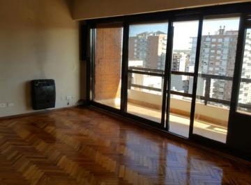 Departamento · 70m² · 3 Ambientes · 1 Cochera · Departamento - San Fernando