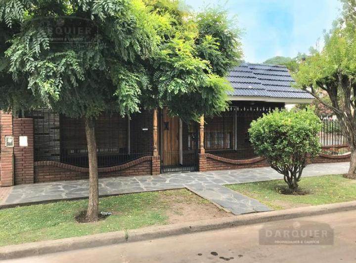 Casa · 169m² · 3 Dormitorios