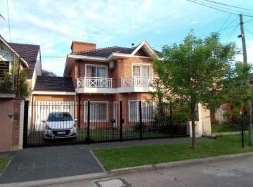 GLE-GLE-448_2 · Casa 5 Ambientes. | Calle 335 Al 3500
