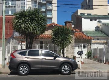 Terreno · 250m² · 3 Dormitorios · 2 Cocheras · Casa - Mar del Plata