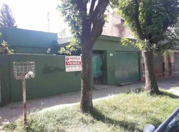 Casa · 65m² · 3 Ambientes · 1 Cochera · Casa en Venta en Libertad