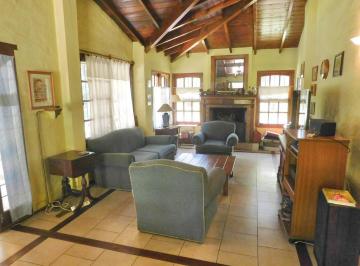 Casa de 7 ambientes, Escobar · Casa | Divino Lote de 2.500 m² | Sup Cub 255 m² | 6 Dorm | P