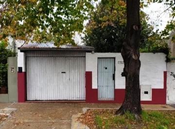 Casa · 65m² · 3 Ambientes · 1 Cochera · Casa 3 Amb con Cochera