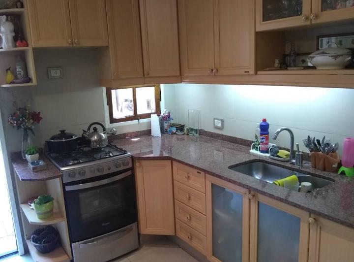 Casa · 130m² · 5 Ambientes · 1 Cochera