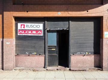 Local comercial , Pompeya · Local Doble Frente Centenera Casi Av Saenz - Nueva Pompeya