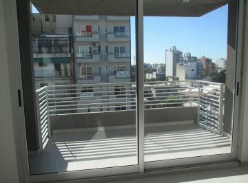 Departamento de 2 ambientes, Villa del Parque · 2amb Impecables C/balcón Terraza. Super Luminoso
