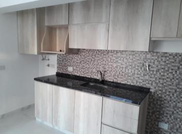 Departamento de 2 ambientes, Lanús · Apto Credito, 2 Ambientes. con Cochera Cubierta. Venta Lanus O.