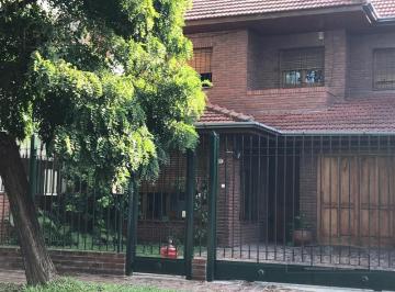 Casa · 164m² · 3 Dormitorios · Casa - Adrogue