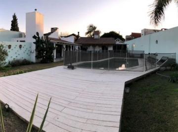 Casa de 4 ambientes, Córdoba · Venta Casa Categoria B° Villa Belgrano