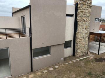 Casa · 126m² · 3 Ambientes · 2 Cocheras · Venta Duplex 2 Dorm. Funes Norte