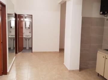Departamento de 3 ambientes, Tres de Febrero · Departamento Tipo Casa en Venta en Caseros, Sobre Tres de Febrero