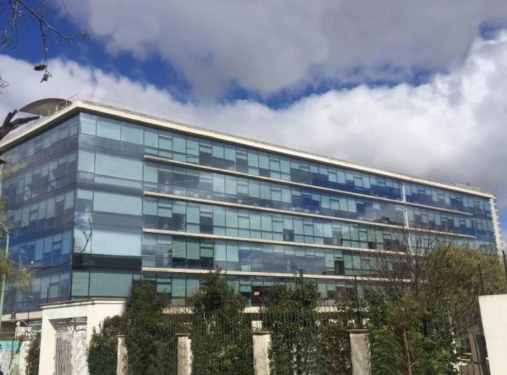 Oficina comercial · 859m² · 14 Cocheras