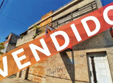 Bodega-Galpón · 230m² · 3 Ambientes · 1 Cochera · Venta Galpon/deposito con Vivienda 320 m² Valentin Alsina