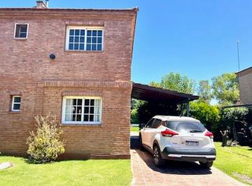 Casa de 4 ambientes, Pilar · Casa en Venta Pilar House