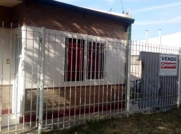 Casa · 51m² · 2 Dormitorios · Casa - Barrio Villa Dominga