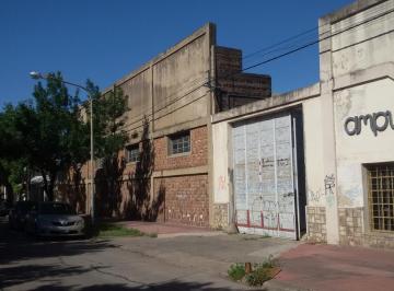 Bodega-Galpón · 980m² · Galpón - Barrio Juan de Garay