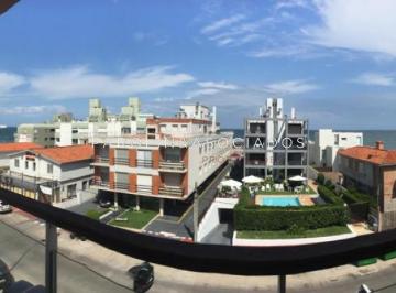 Foto1 · Apartamento en Venta de 2 Dorm. Frente Al Mar en Punta del Este.