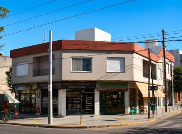 Departamento · 45m² · 2 Ambientes · Alquilo en Martin Coronado Hermoso Departamento de 2 Ambientes F: 5742