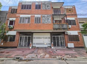 Departamento · 48m² · 3 Ambientes · 1 Cochera · Departamento PH en Venta en Villa Sarmiento