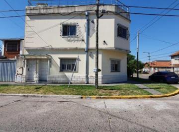 PH · 70m² · 3 Ambientes · 1 Cochera · Propiedad en Planta Baja (P. H.)