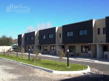 Departamento · 110m² · 4 Ambientes · 1 Cochera · Departamento - Ezeiza