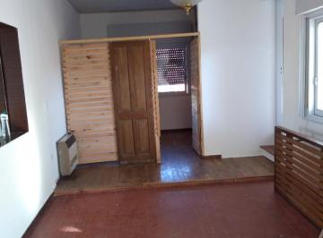 PH · 50m² · 2 Ambientes · PH de 3 Ambientes Planta Alta Al Frente