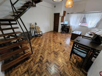 PH · 80m² · 4 Ambientes · PH en Duplex de 4 Ambientes en Venta con Patio y Terraza en Olivos