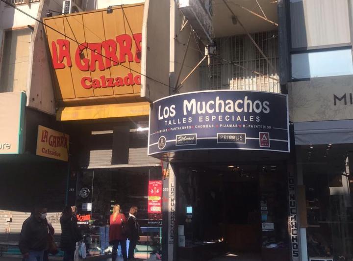 Local comercial · 160m²