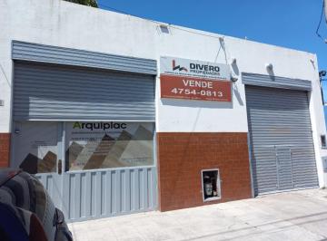 Bodega-Galpón , General San Martín · Galpon 300 m² a m de Libertad