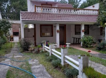 Casa · 132m² · 5 Ambientes · 3 Cocheras · San Bernardo Son Dos Propiedades de Tres Ambientes en Muy Buenas Condiciones y Totalmente Equipada