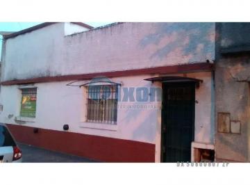 Casa · 90m² · 2 Dormitorios · Casa - San Fernando