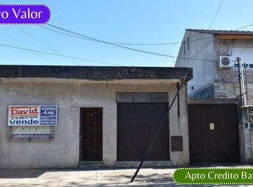 Casa de 4 ambientes, La Matanza · Casa 4 Amb. C/ Galpon