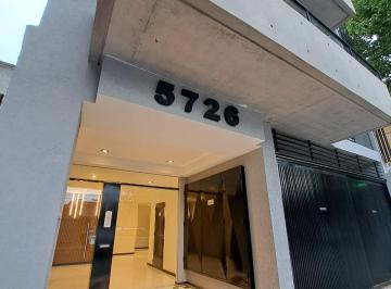 Departamento de 3 ambientes, Villa Urquiza · 3 Ambientes con Patio y Cochera