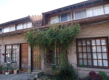 Casa · 51m² · 3 Ambientes · 1 Cochera · Duplex en Venta en Ituzaingo Sur